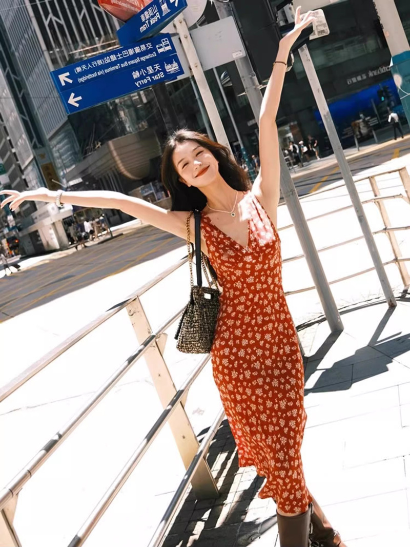 Vestido midi con cuello en V y - Midi Skirt Floral reseña y precio